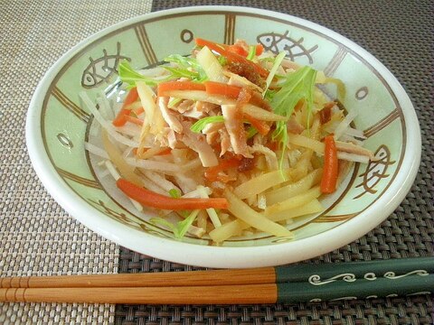 お夜食に！ブロッコリーのきんぴらと鶏ハム大根サラダ